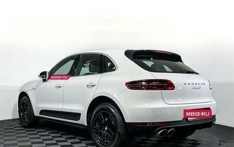 Porsche Macan I рестайлинг, 2016 год, 3 390 000 рублей, 7 фотография