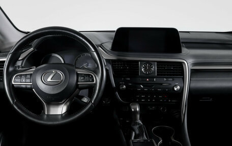 Lexus RX IV рестайлинг, 2020 год, 4 340 000 рублей, 12 фотография