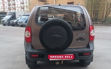 Chevrolet Niva I рестайлинг, 2014 год, 495 000 рублей, 6 фотография