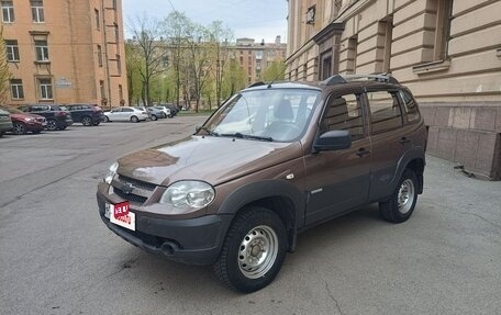 Chevrolet Niva I рестайлинг, 2014 год, 495 000 рублей, 3 фотография
