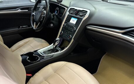 Ford Mondeo V, 2015 год, 1 420 000 рублей, 14 фотография