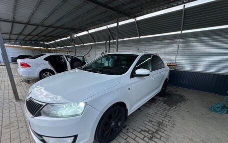 Skoda Rapid I, 2014 год, 600 000 рублей, 3 фотография