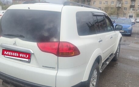 Mitsubishi Pajero Sport II рестайлинг, 2010 год, 1 299 000 рублей, 2 фотография
