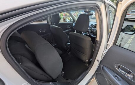 Honda Vezel, 2014 год, 2 390 000 рублей, 13 фотография