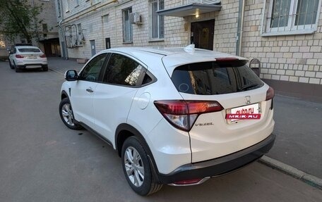 Honda Vezel, 2014 год, 2 390 000 рублей, 6 фотография