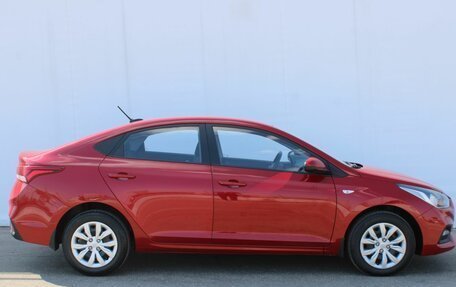 Hyundai Solaris II рестайлинг, 2018 год, 1 295 000 рублей, 4 фотография