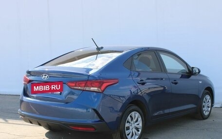 Hyundai Solaris II рестайлинг, 2022 год, 1 560 000 рублей, 5 фотография