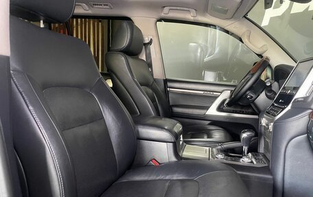 Toyota Land Cruiser 200, 2016 год, 5 500 000 рублей, 10 фотография