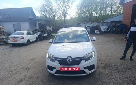Renault Logan II, 2020 год, 560 000 рублей, 1 фотография