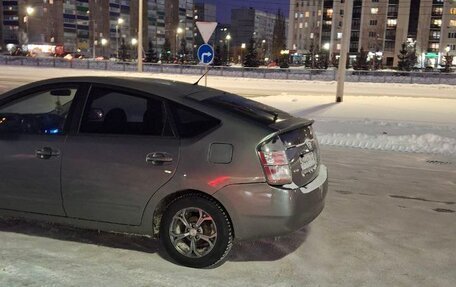 Toyota Prius, 2003 год, 370 000 рублей, 1 фотография