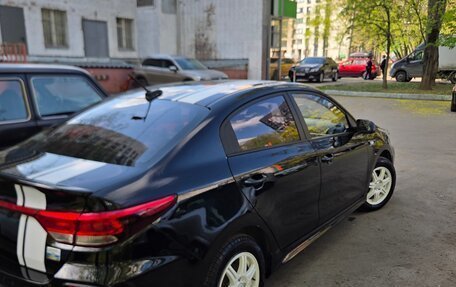 KIA Rio IV, 2017 год, 1 300 000 рублей, 4 фотография