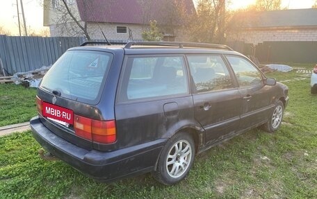 Volkswagen Passat B4, 1994 год, 300 000 рублей, 2 фотография