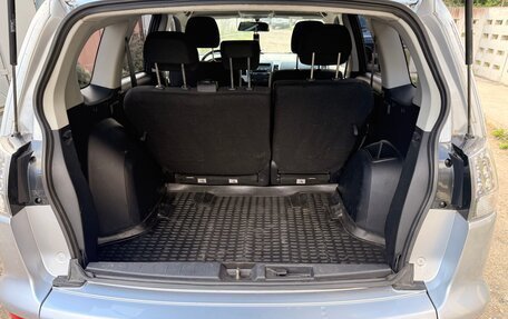 Mitsubishi Outlander III рестайлинг 3, 2010 год, 1 000 000 рублей, 8 фотография