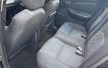 Dodge Neon II, 2002 год, 285 000 рублей, 18 фотография