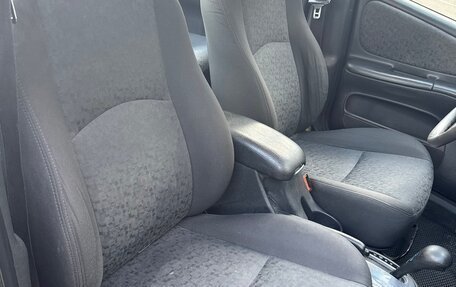 Dodge Neon II, 2002 год, 285 000 рублей, 14 фотография