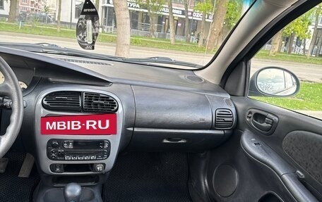 Dodge Neon II, 2002 год, 285 000 рублей, 9 фотография