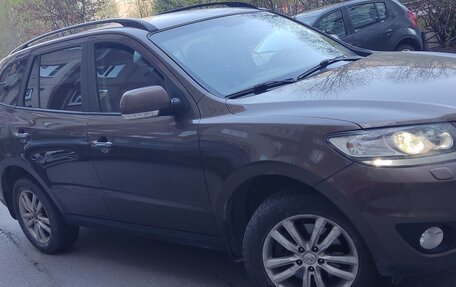 Hyundai Santa Fe III рестайлинг, 2012 год, 1 000 000 рублей, 2 фотография