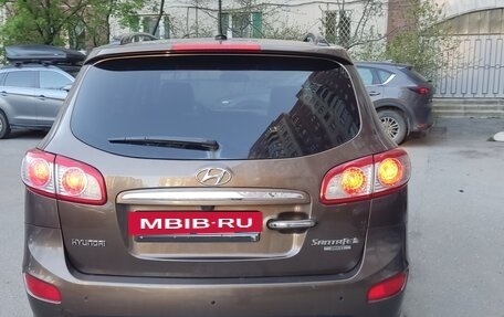 Hyundai Santa Fe III рестайлинг, 2012 год, 1 000 000 рублей, 3 фотография