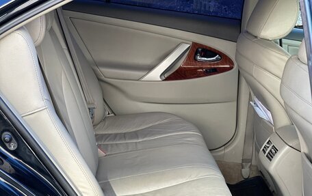 Toyota Camry, 2008 год, 1 150 000 рублей, 10 фотография