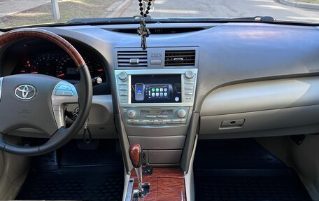 Toyota Camry, 2008 год, 1 150 000 рублей, 18 фотография