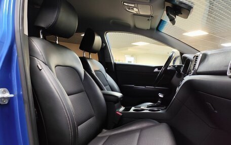 KIA Sportage IV рестайлинг, 2019 год, 2 589 000 рублей, 13 фотография
