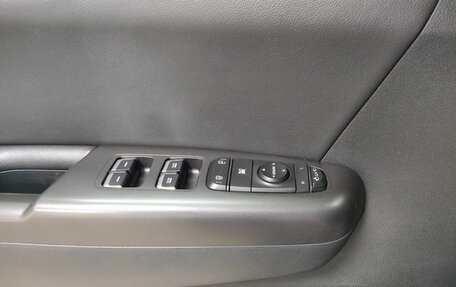 KIA Sportage IV рестайлинг, 2019 год, 2 589 000 рублей, 19 фотография