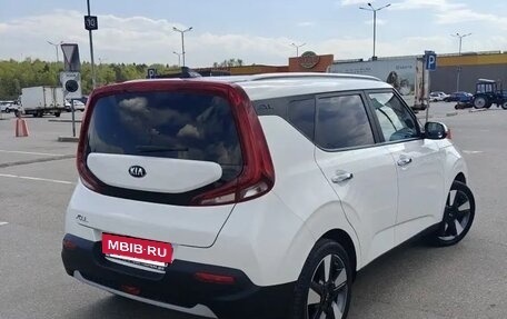 KIA Soul III, 2021 год, 2 400 000 рублей, 4 фотография