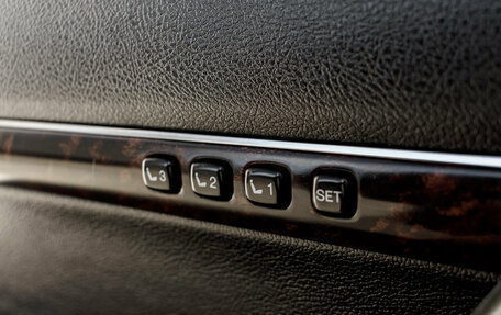 Toyota Land Cruiser 200, 2011 год, 3 420 000 рублей, 27 фотография