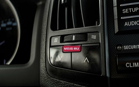 Toyota Land Cruiser 200, 2011 год, 3 420 000 рублей, 33 фотография