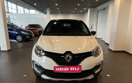 Renault Kaptur I рестайлинг, 2017 год, 1 265 000 рублей, 8 фотография
