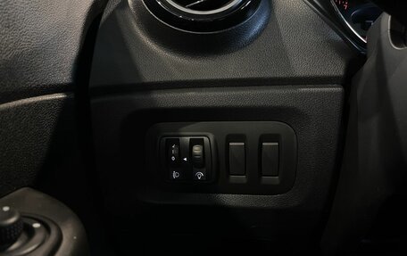 Renault Kaptur I рестайлинг, 2017 год, 1 265 000 рублей, 31 фотография