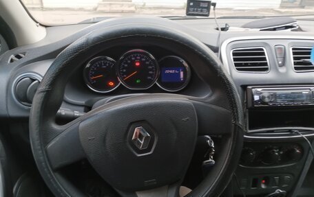 Renault Logan II, 2015 год, 500 000 рублей, 4 фотография