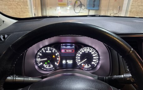 Nissan Pathfinder, 2015 год, 2 250 000 рублей, 10 фотография