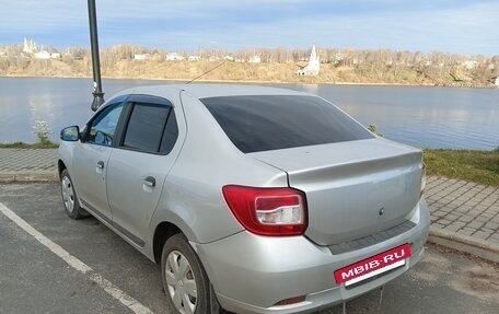 Renault Logan II, 2015 год, 500 000 рублей, 10 фотография