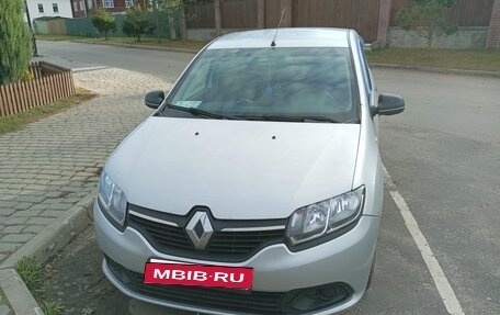 Renault Logan II, 2015 год, 500 000 рублей, 12 фотография