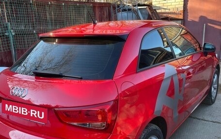 Audi A1, 2010 год, 1 100 000 рублей, 2 фотография