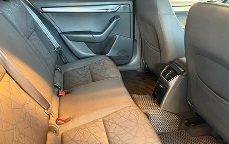 Skoda Octavia, 2019 год, 1 740 000 рублей, 12 фотография
