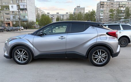 Toyota C-HR I рестайлинг, 2019 год, 2 099 000 рублей, 3 фотография