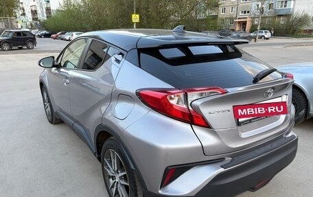 Toyota C-HR I рестайлинг, 2019 год, 2 099 000 рублей, 4 фотография