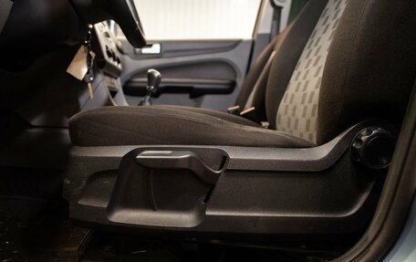 Ford Focus II рестайлинг, 2008 год, 490 000 рублей, 32 фотография