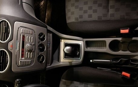 Ford Focus II рестайлинг, 2008 год, 490 000 рублей, 28 фотография