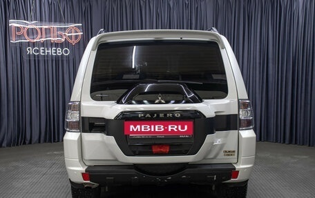 Mitsubishi Pajero IV, 2019 год, 3 798 000 рублей, 6 фотография