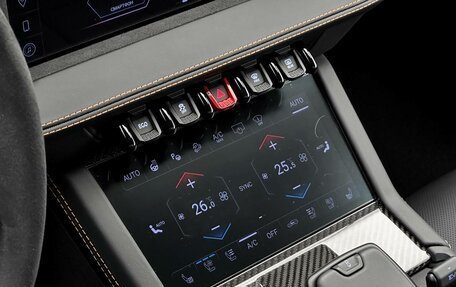 Lamborghini Urus I, 2025 год, 42 880 000 рублей, 21 фотография