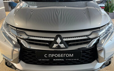 Mitsubishi Pajero Sport III рестайлинг, 2018 год, 2 899 000 рублей, 4 фотография