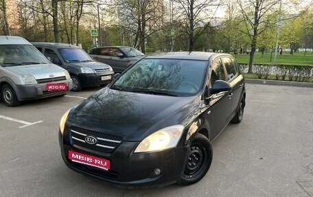 KIA cee'd I рестайлинг, 2009 год, 610 000 рублей, 1 фотография