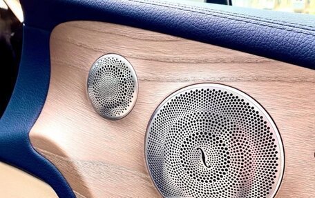 Mercedes-Benz E-Класс, 2017 год, 3 100 000 рублей, 3 фотография