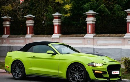 Ford Mustang VI рестайлинг, 2019 год, 2 999 999 рублей, 6 фотография