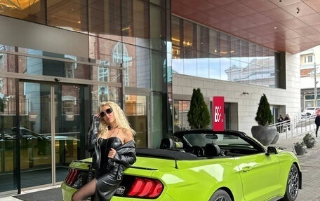 Ford Mustang VI рестайлинг, 2019 год, 2 999 999 рублей, 12 фотография