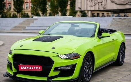 Ford Mustang VI рестайлинг, 2019 год, 2 999 999 рублей, 5 фотография