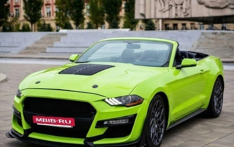 Ford Mustang VI рестайлинг, 2019 год, 2 999 999 рублей, 10 фотография